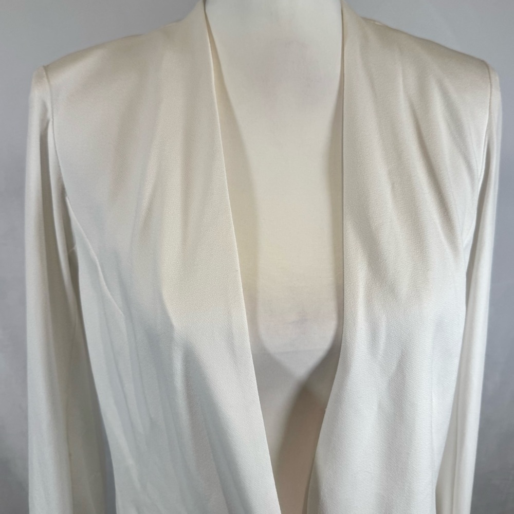 Bcbgeneration White Open Front Collarless Modern … - image 3